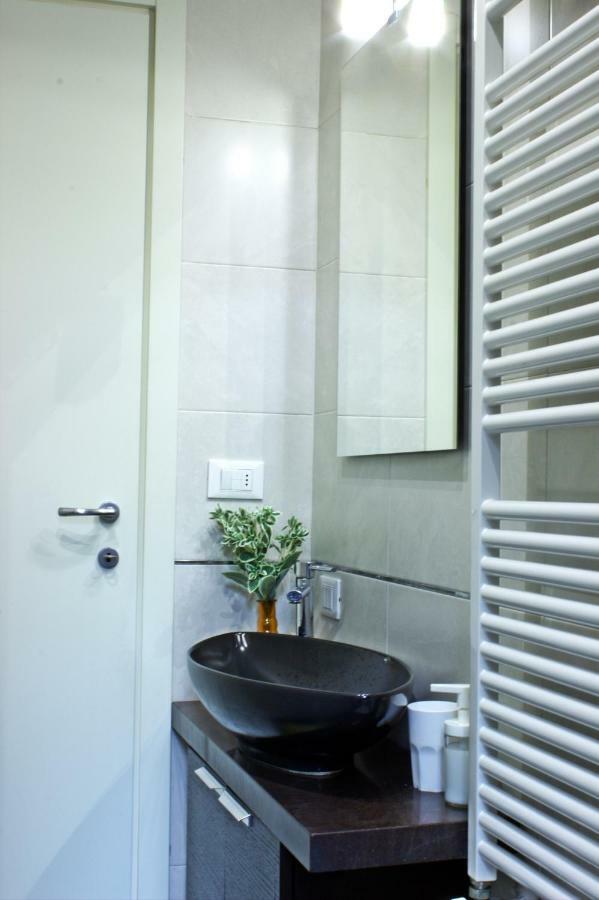 Relax Suite Nazario Bologna Exteriör bild