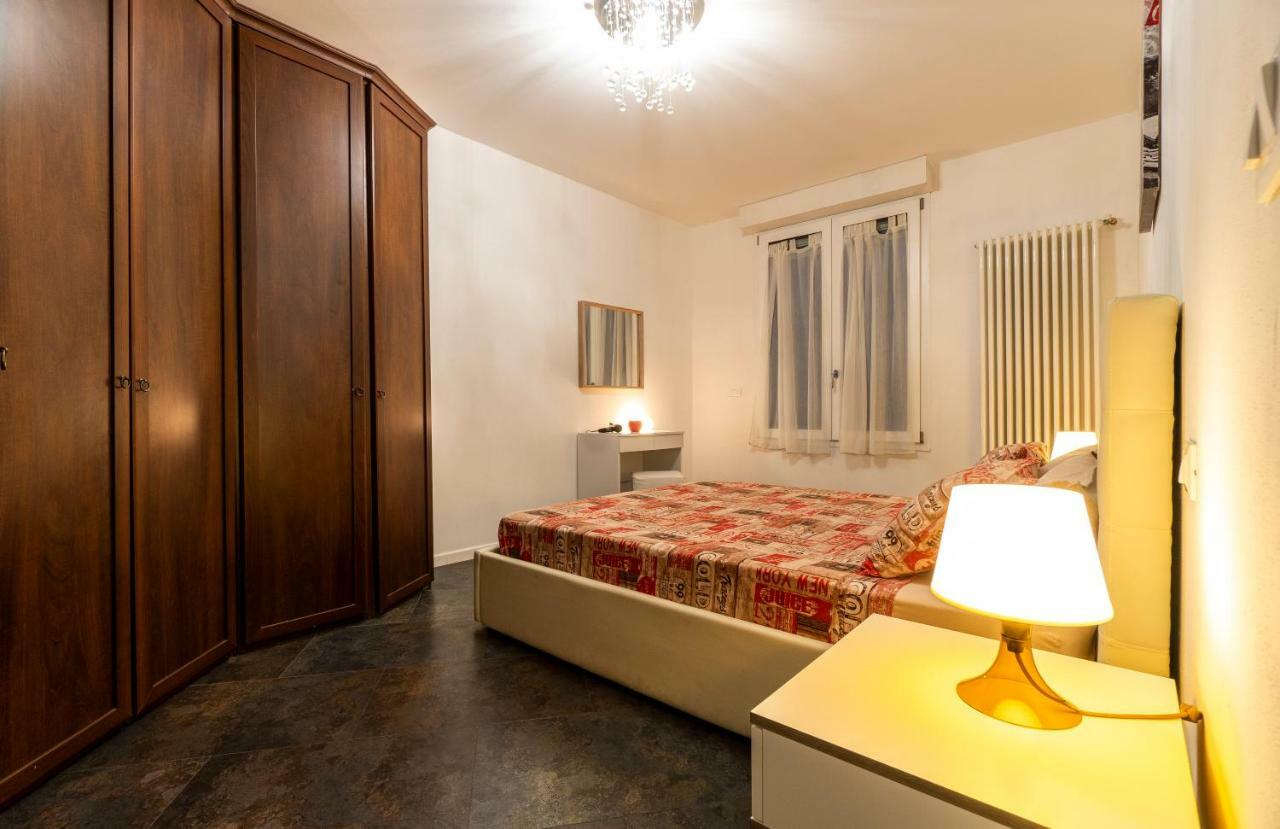 Relax Suite Nazario Bologna Exteriör bild